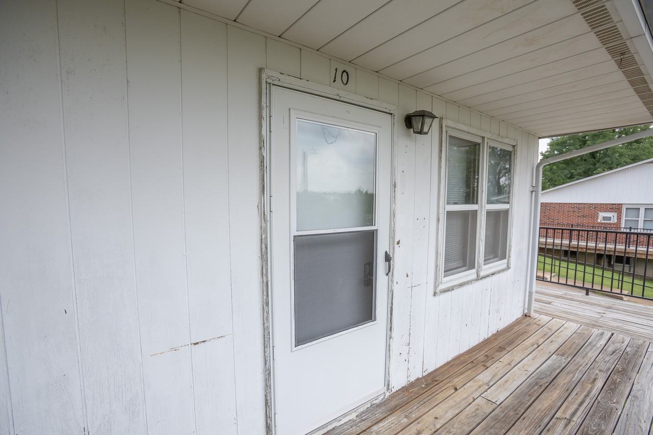 156 County Road 402 (Golden Years) - Photo 2 of 28