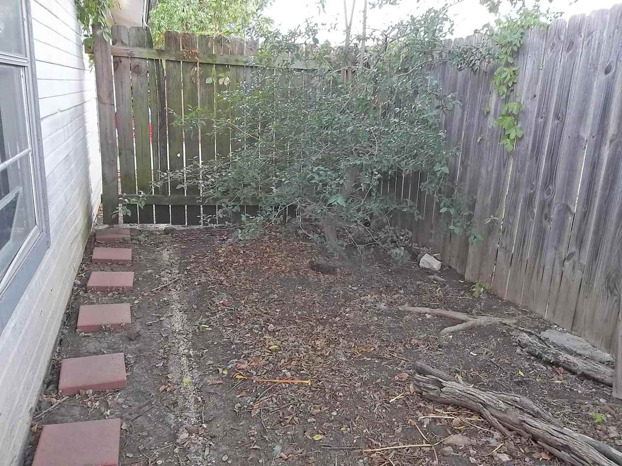 628 Mill St - B - Photo 4 of 6