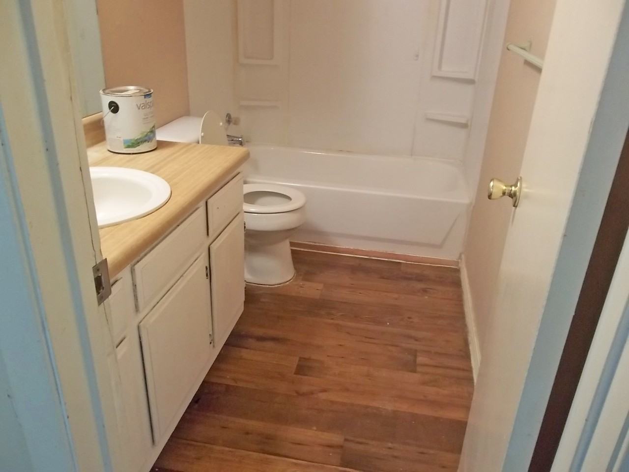 628 Mill St - B - Photo 5 of 6