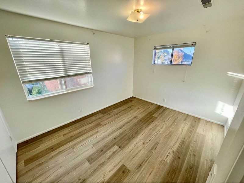 125 Southwest - Photo 3 of 22