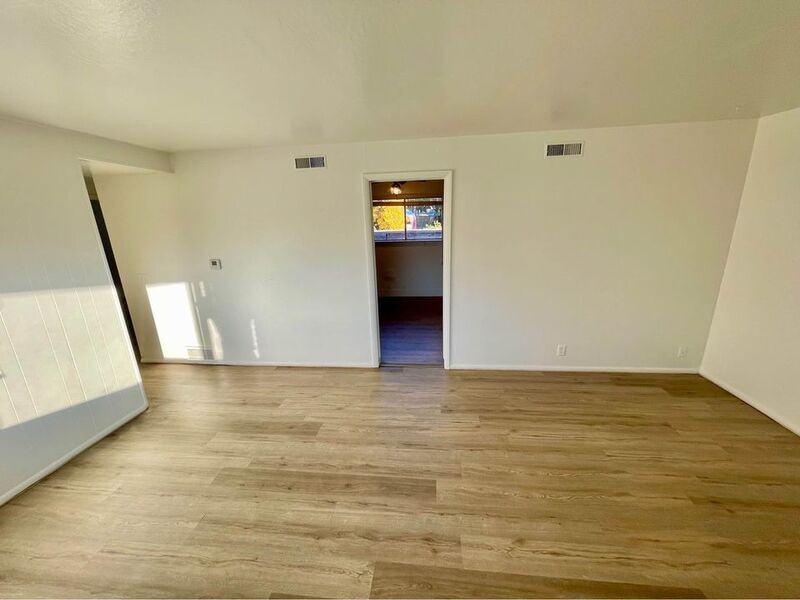 125 Southwest - Photo 7 of 22