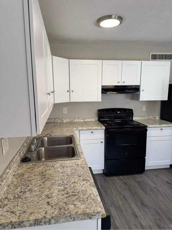 17151 Ranch Country Rd - Photo 3 of 17