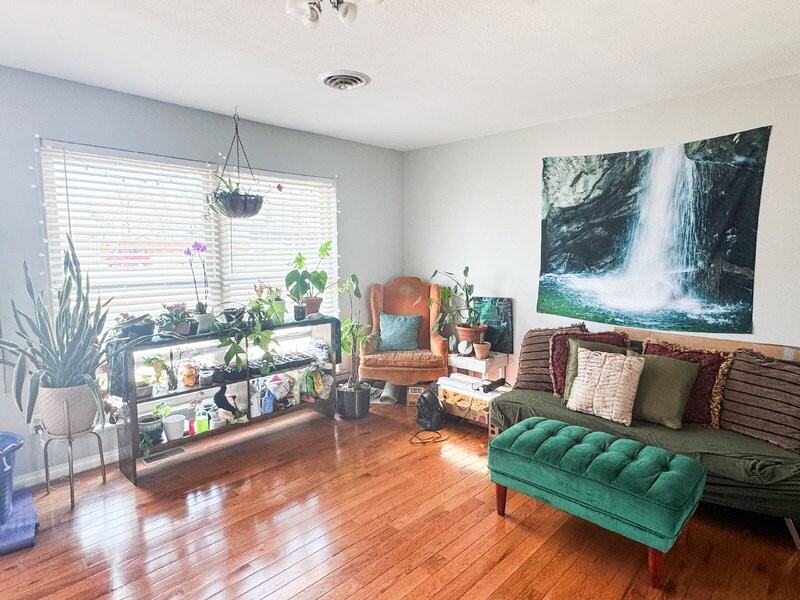 3673 S Lee Ct - Photo 3 of 20