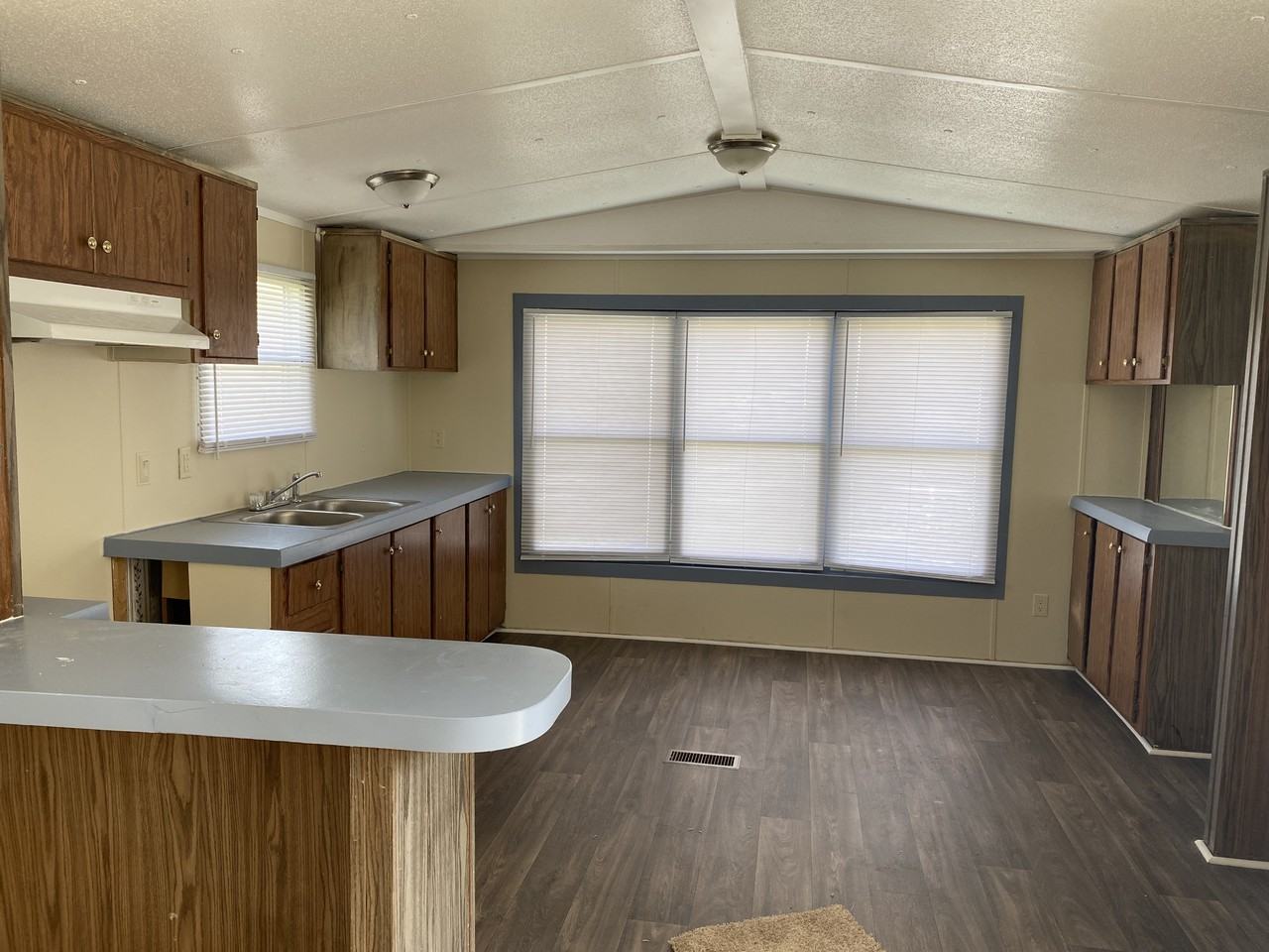 Willow Creek Community - Photo 2 of 7