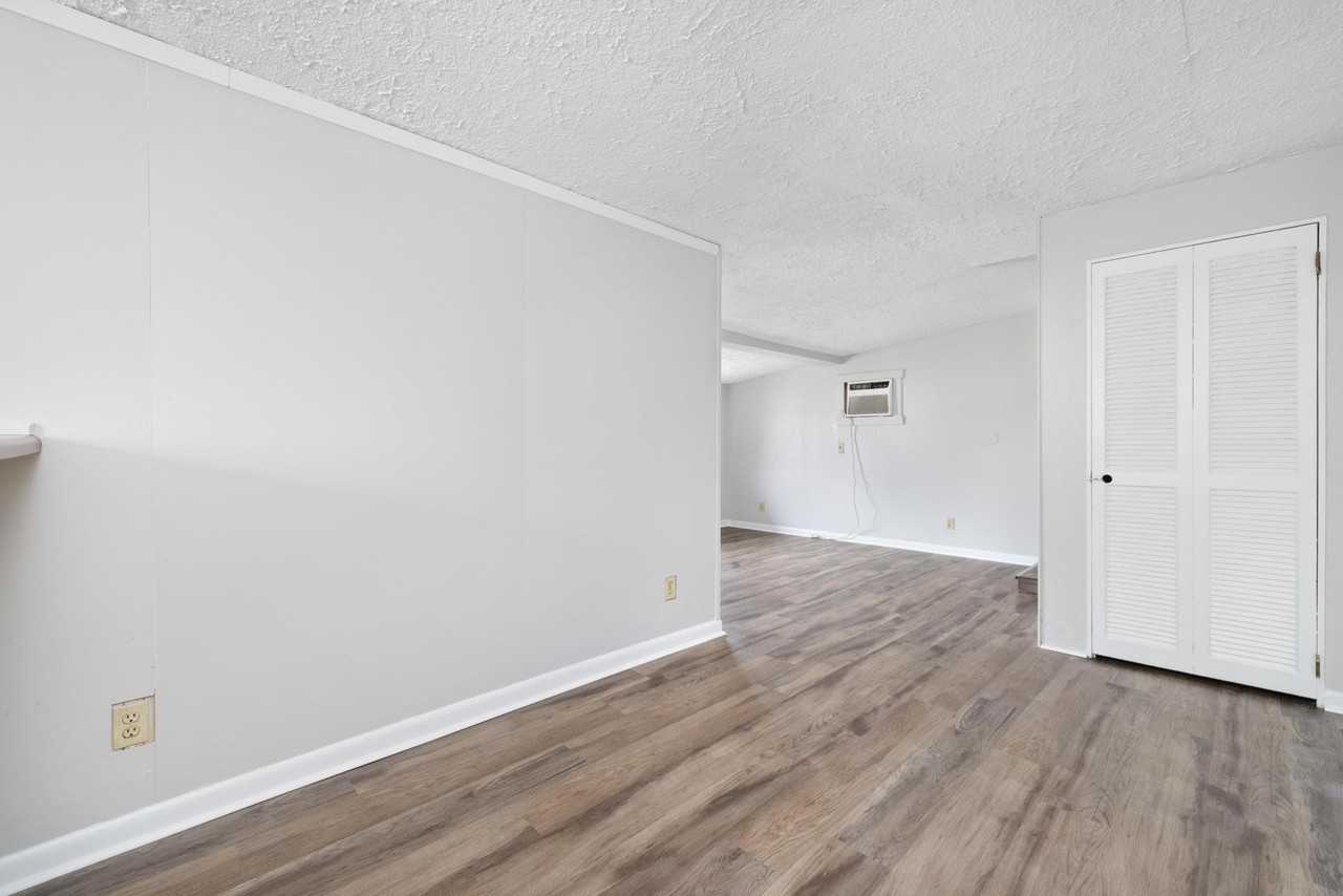 435 Beasley Street - Photo 3 of 13