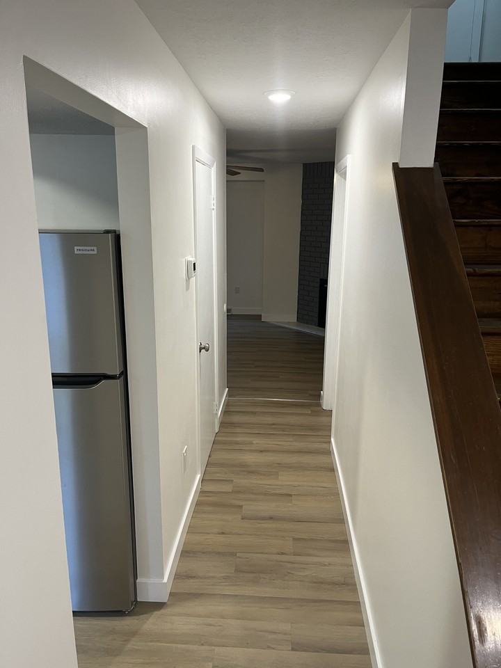 278 Randolph Road - Photo 2 of 37