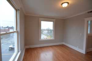 featured image of 1002 Earnest S Brazill St