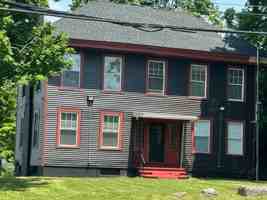 featured image of 2005 E Genesee St Syracuse NY 13210