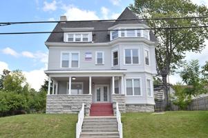 featured image of 321 Westcott St Syracuse NY 13210