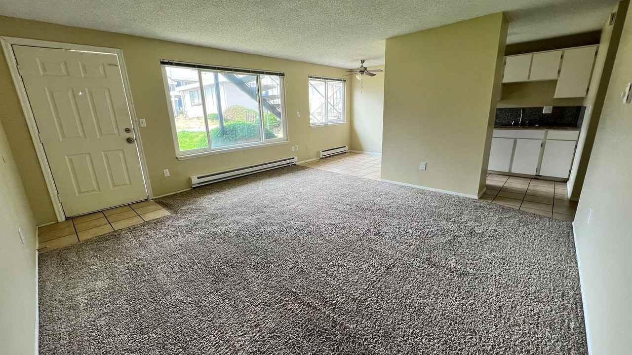 Tukwila Station Apartments - Photo 2 of 34