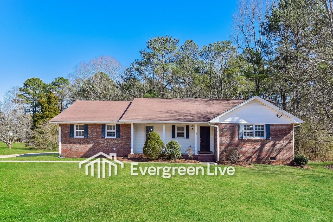 195 Southmoor Cir - Photo 2 of 21