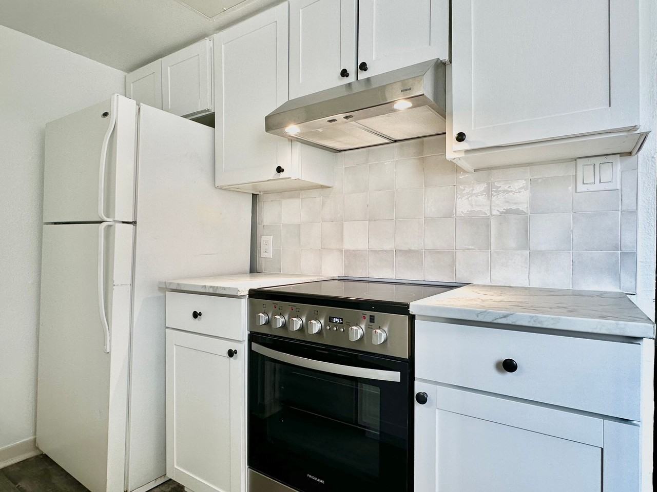 The Campus Edge Apartments - Photo 4 of 17