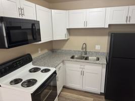 featured image of 505 W 3rd St