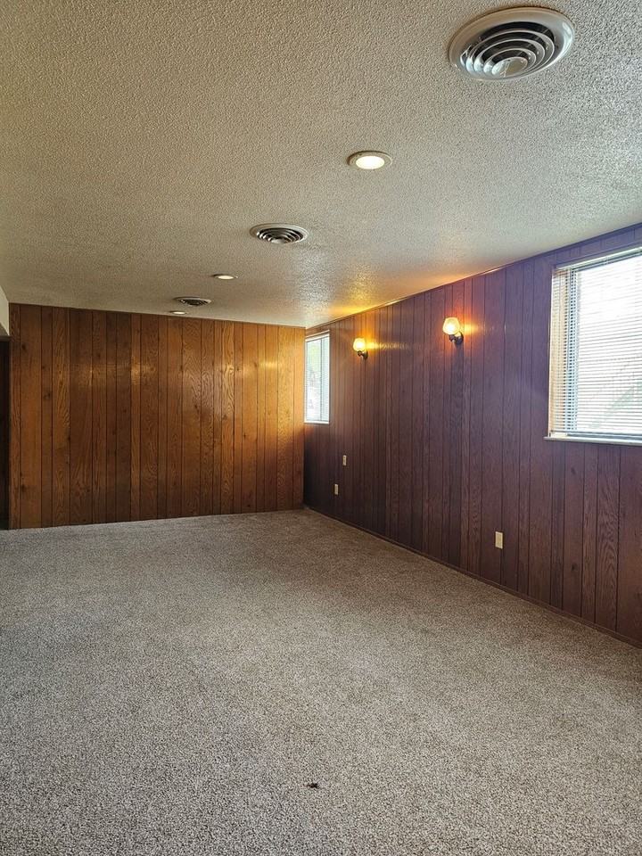 835 Fourth - Photo 6 of 10