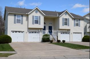 5933 Ne 42nd St - Photo 1 of 1