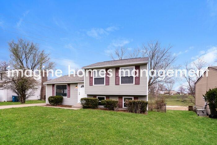 3428 Ridgewood Dr - Photo 3 of 24