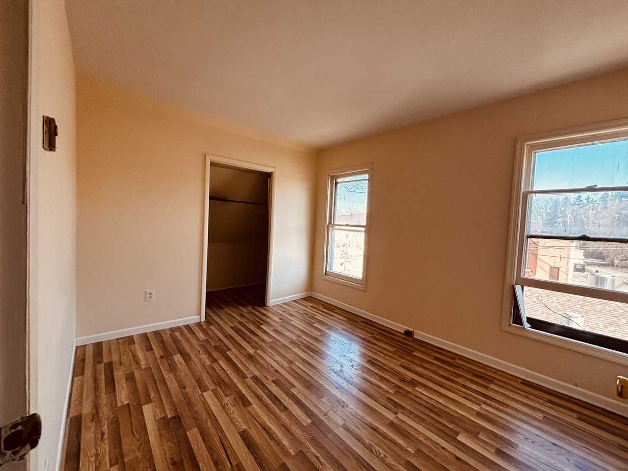 24 Main St #8 - Photo 6 of 8