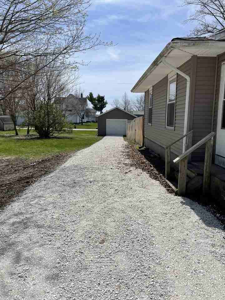 303 E Walnut St #NA - Photo 2 of 20