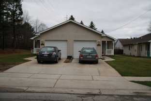 Russell St #4805 - Photo 1 of 1