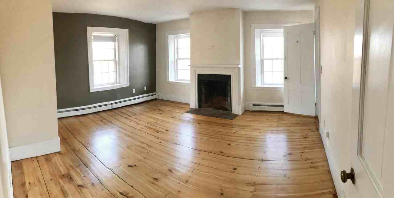 33 Kingston Rd #4 - Photo 3 of 11