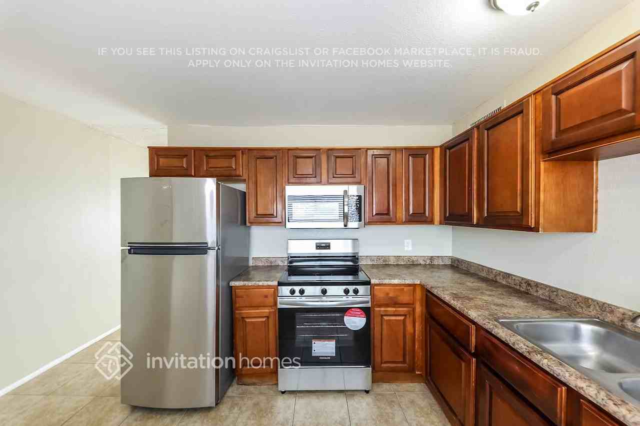 4434 E Alta Vista Rd - Photo 7 of 18