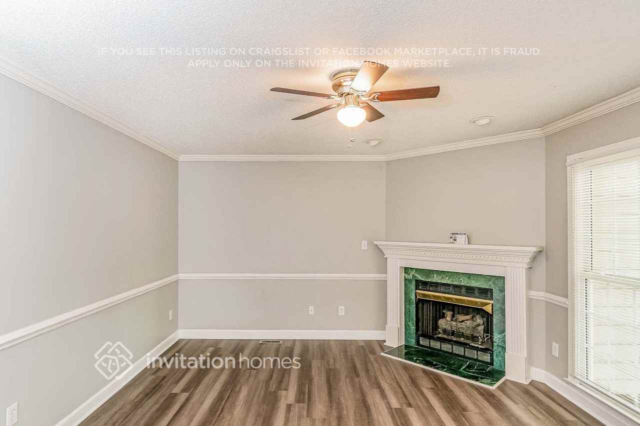 4504 Bartholomew Circle - Photo 4 of 17