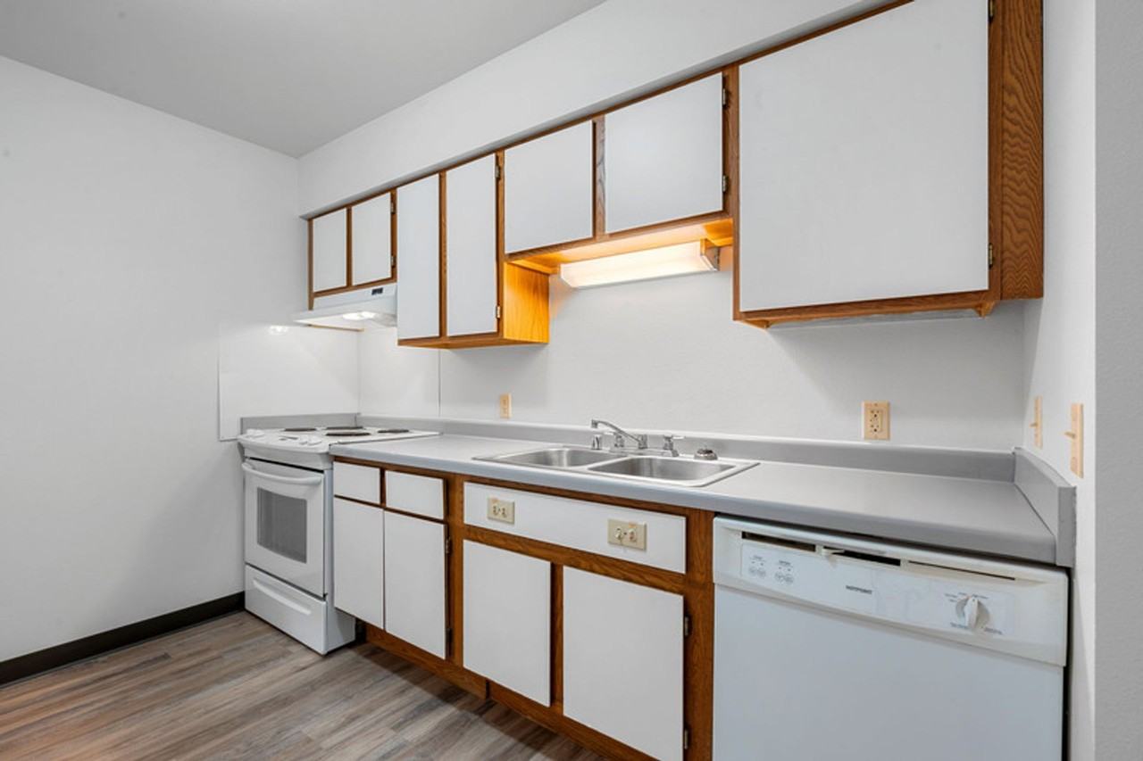 1155 19th Avenue South - Photo 2 of 50