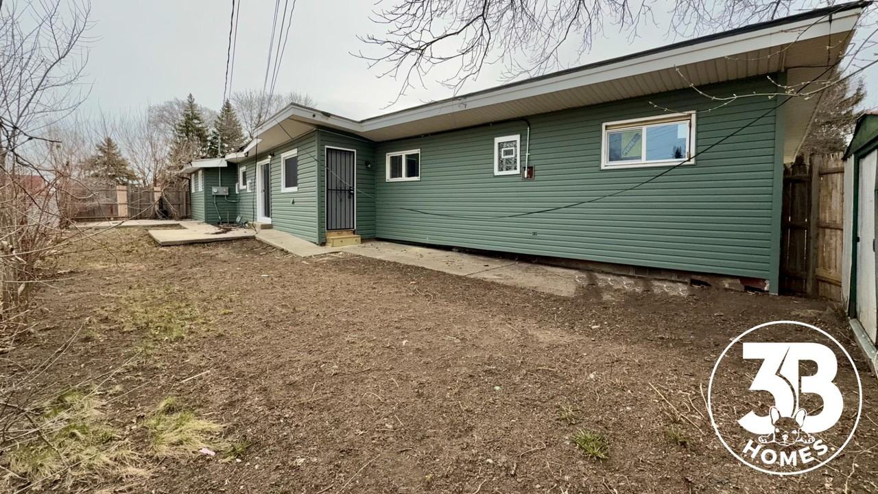 Lancaster Ave_7006-7008 - Photo 3 of 3