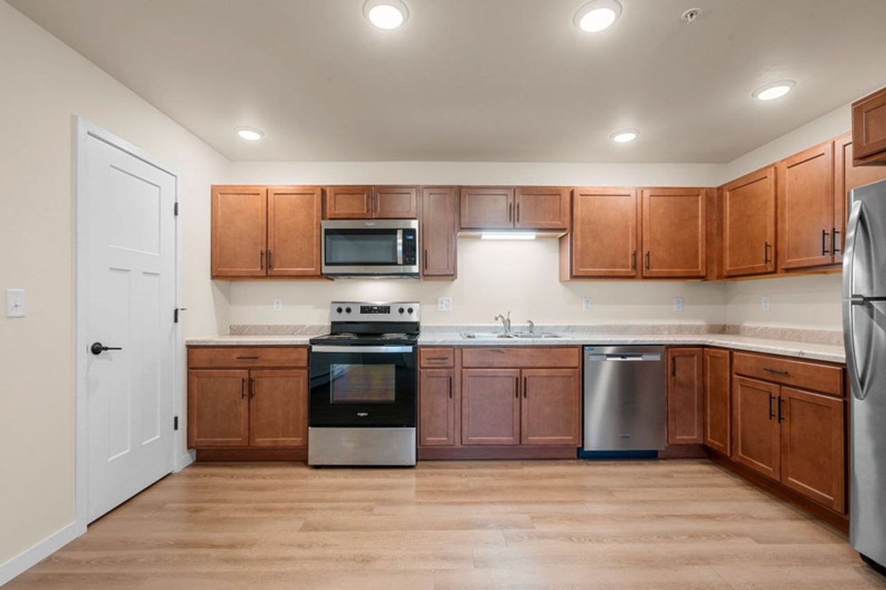 1318 Stone Ridge Road - Photo 6 of 50