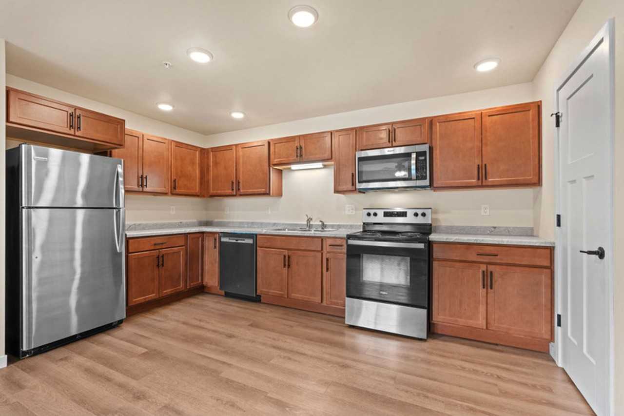 1318 Stone Ridge Road - Photo 7 of 50