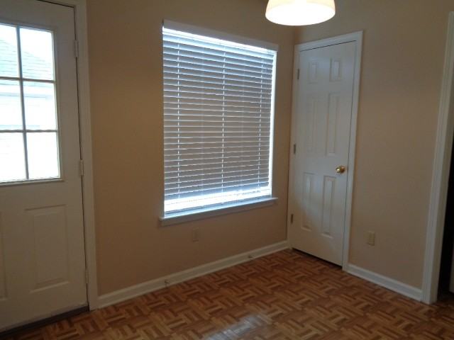 1275 Tyler Pl - Photo 2 of 10