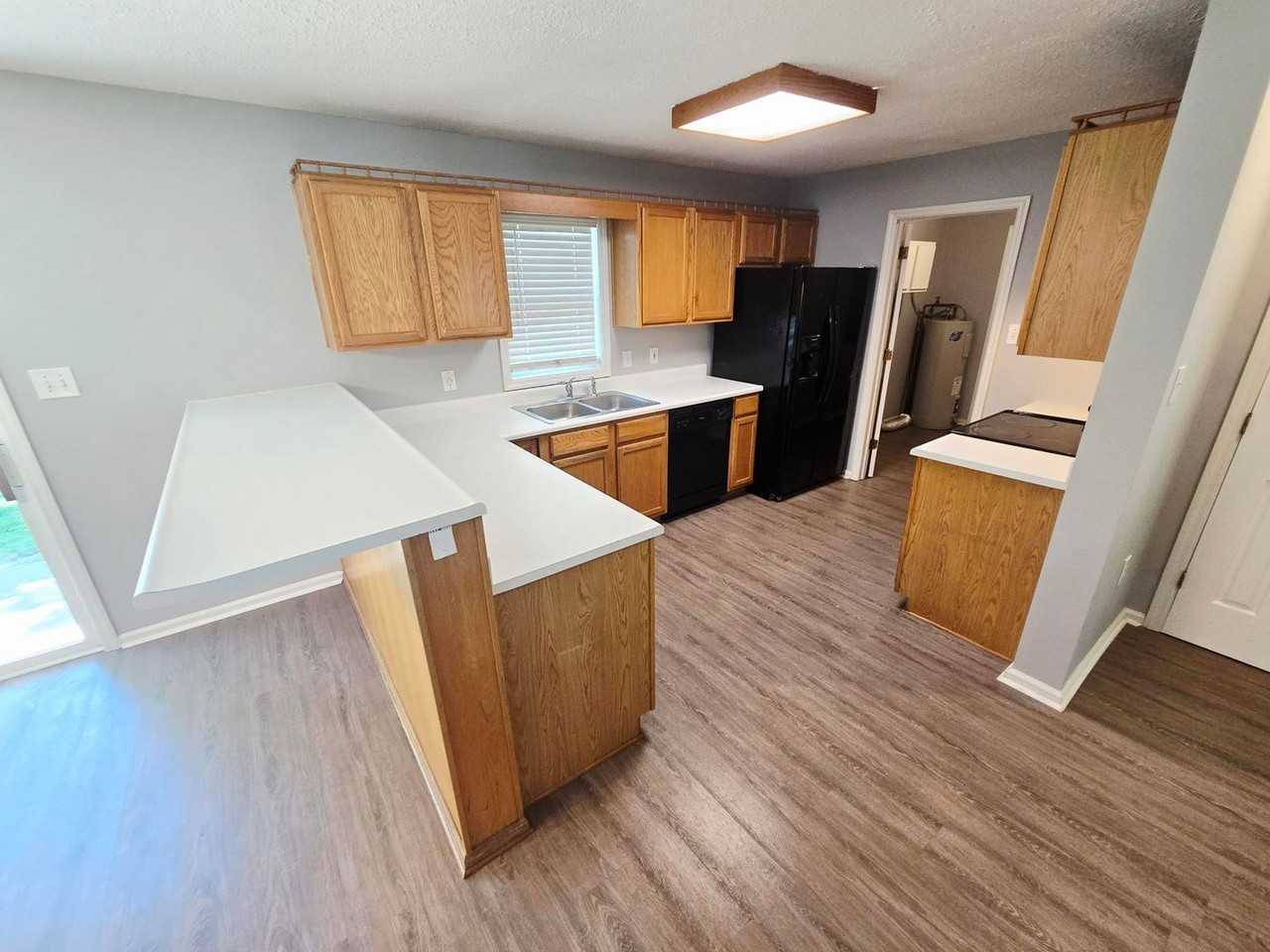 4240 Williams Mill Rd - Photo 6 of 13