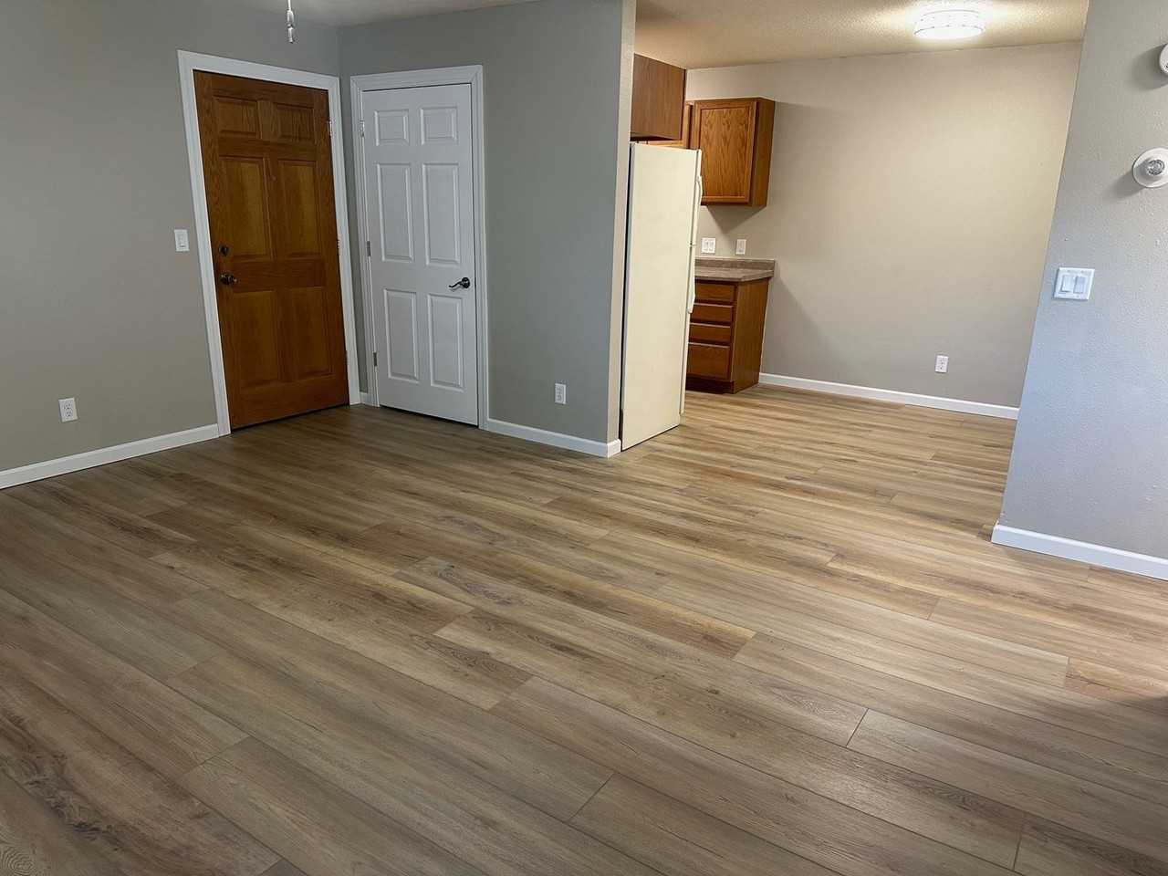 1011 Kersten St - Photo 4 of 9