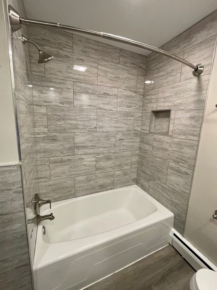 909 S Brooks St #6 - Photo 6 of 16