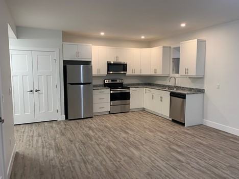 8407 81a St Lowr #DN - Photo 2 of 6