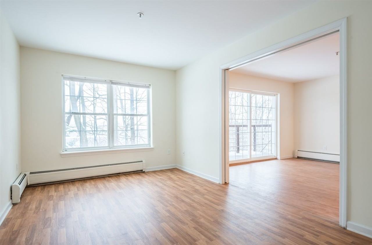 285 Hildred Dr #285 - Photo 3 of 22