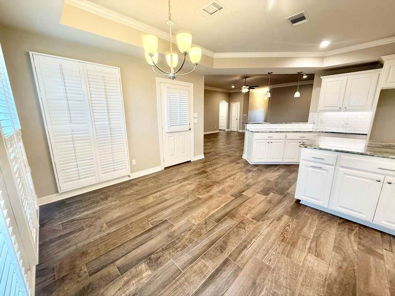 7326 Harpers Ridge Ln - Photo 5 of 22