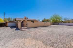 featured image of 3118 N Santa Rita Ave