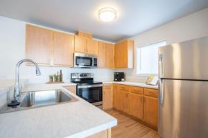 featured image of 701 N 5th St