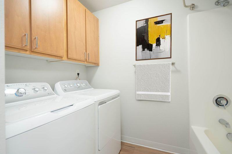 701 N 5th St - Photo 3 of 50