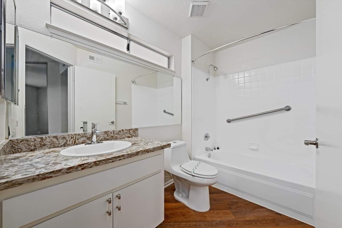 1333 S Belardo Rd - Photo 7 of 40