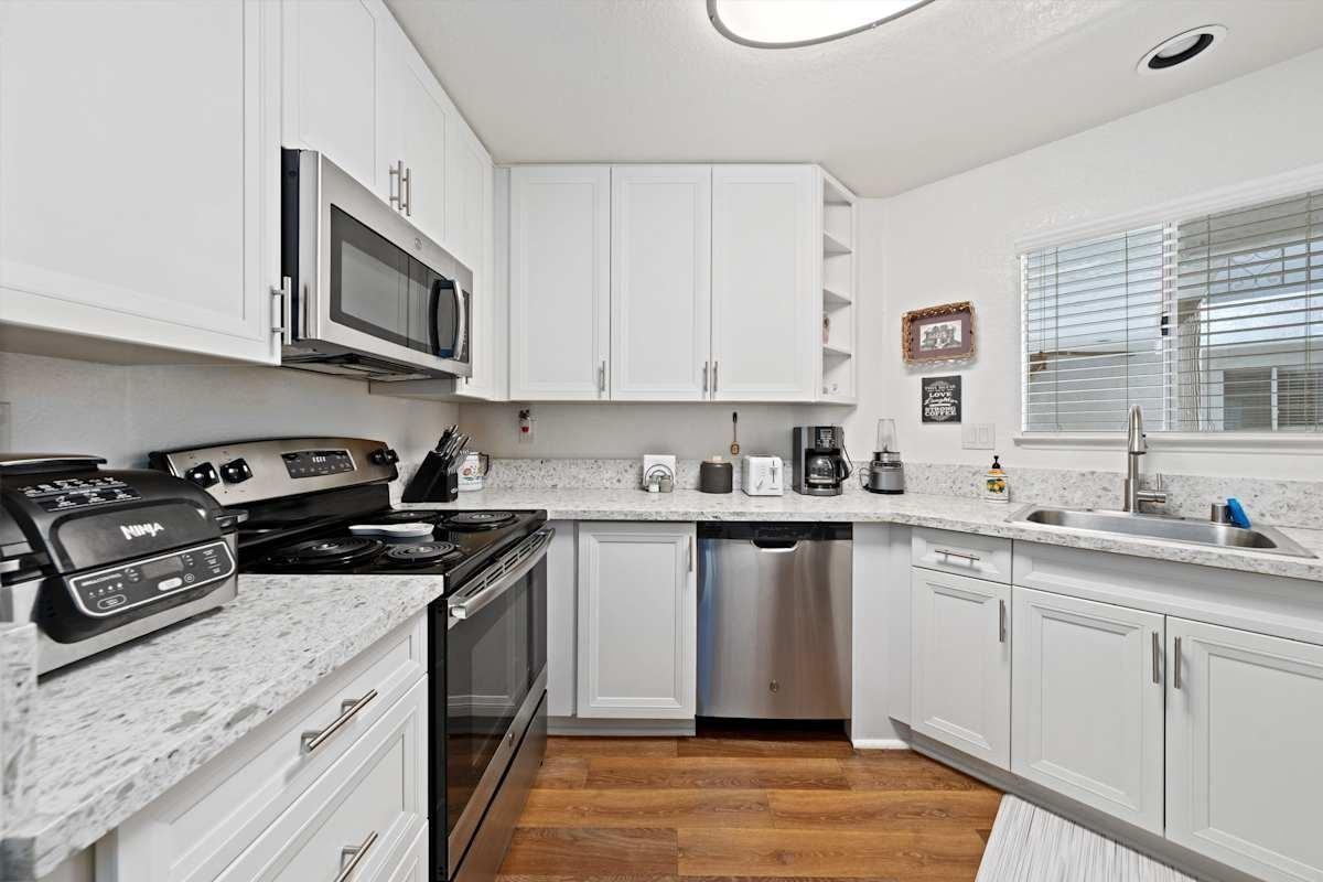 1333 South Belardo Road - Photo 2 of 40