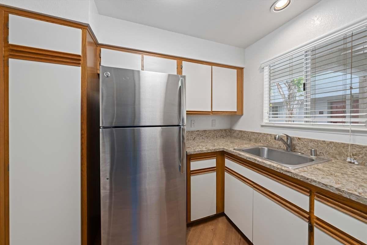 1333 South Belardo Road - Photo 6 of 40