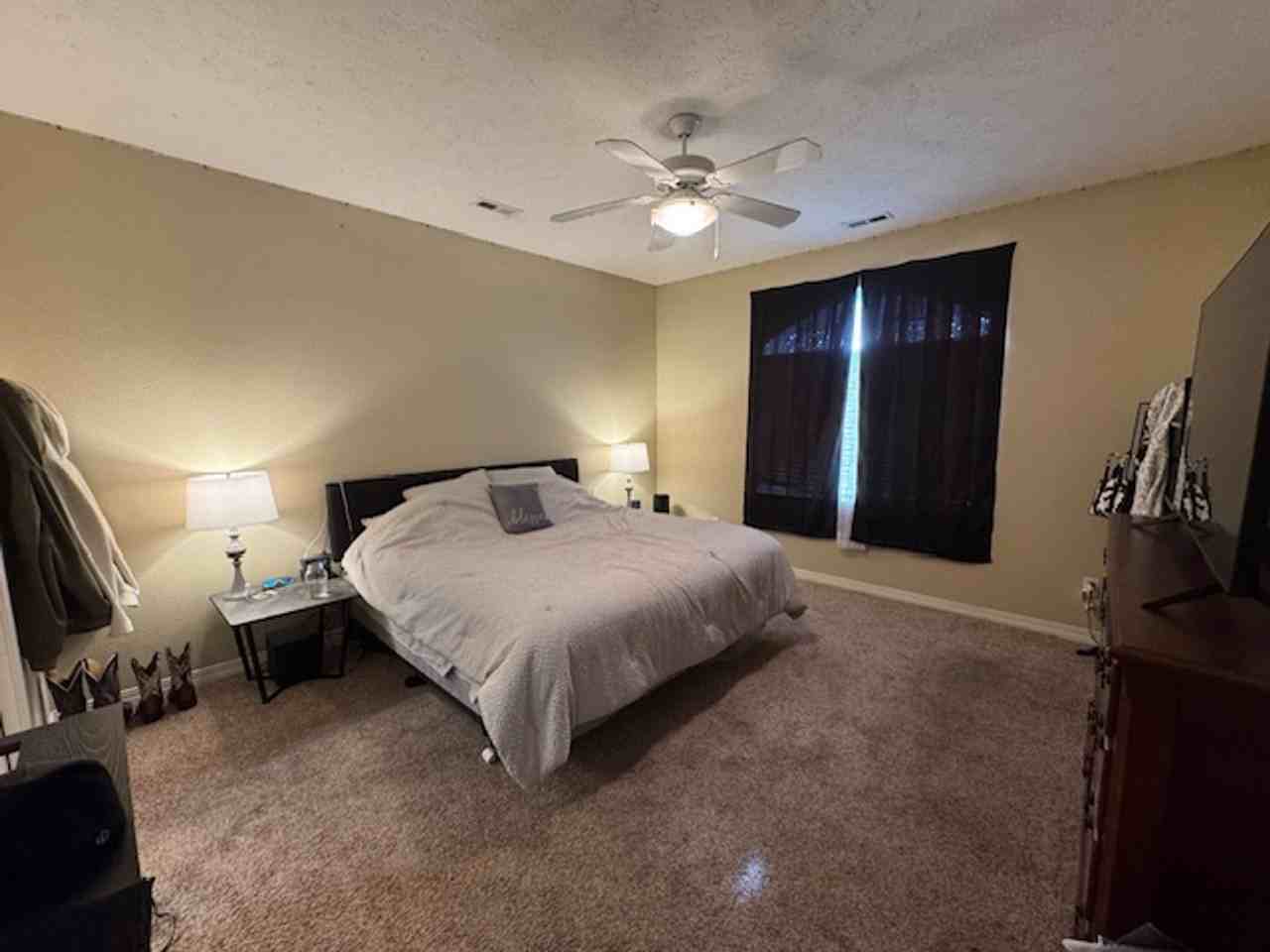 563 Garden Grove Ct - Photo 4 of 6