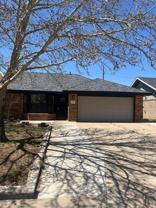 1712 Windsor Way - Photo 1 of 1