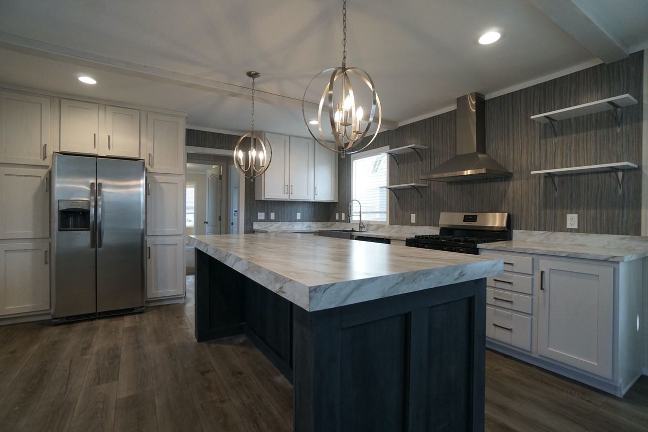 2351 State Road 25 W - Photo 5 of 15