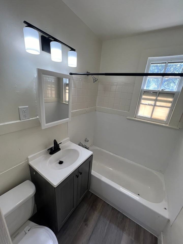 11 Lincoln Cir - Photo 7 of 7