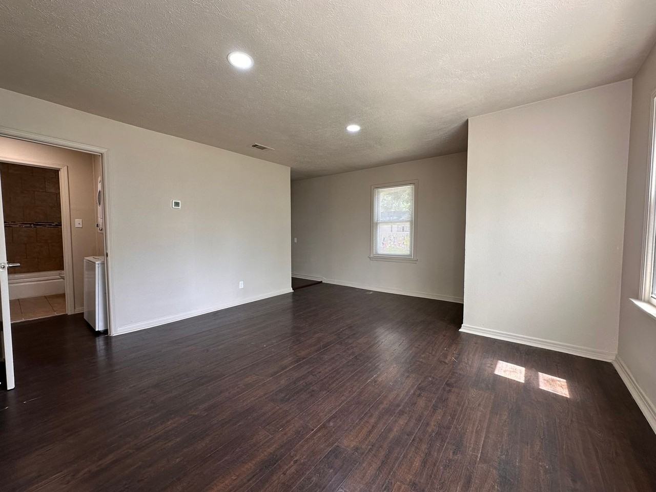 4904 Dilworth Ct - Photo 3 of 26