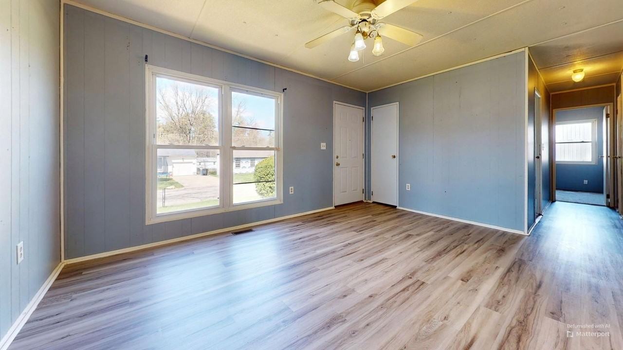 372 Home Ave - Photo 3 of 13