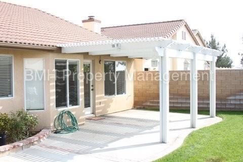 7674 Newberry Ln - Photo 2 of 27